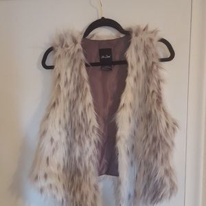 Faux fur vest